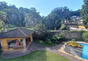 Foto 1 de Casa com 4 Quartos à venda, 400m² em Castelanea, Petrópolis