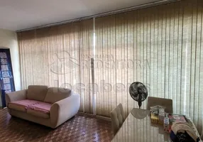 Foto 1 de Casa com 6 Quartos para alugar, 250m² em Centro, São José do Rio Preto