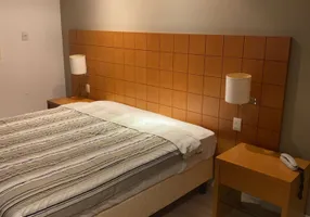 Foto 1 de Flat com 1 Quarto à venda, 40m² em Glória, Macaé