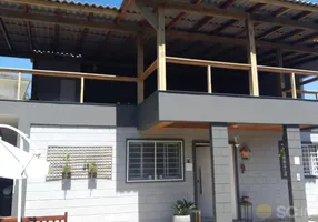 Foto 1 de Casa com 3 Quartos à venda, 230m² em Vargem Pequena, Florianópolis