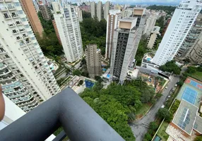 Foto 1 de Apartamento com 2 Quartos à venda, 73m² em Panamby, São Paulo