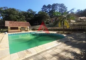 Foto 1 de Fazenda/Sítio com 3 Quartos à venda, 1000m² em Chácaras Copaco, Arujá