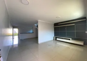 Foto 1 de Sobrado com 3 Quartos para alugar, 200m² em Vila Rosa, Goiânia
