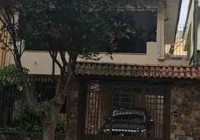 Foto 1 de Casa com 3 Quartos à venda, 305m² em Santa Teresinha, São Paulo