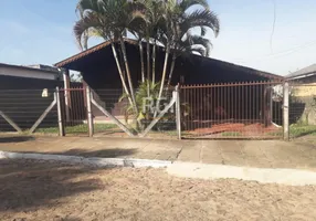 Foto 1 de Casa com 2 Quartos à venda, 157m² em Fiuza, Viamão