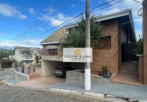 Foto 1 de Casa de Condomínio com 6 Quartos à venda, 535m² em Vila Zezé, Jacareí