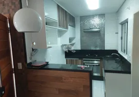 Foto 1 de Casa de Condomínio com 2 Quartos à venda, 65m² em Vila Regina, São Paulo