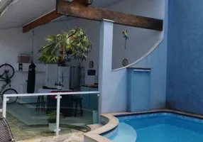 Foto 1 de Casa com 3 Quartos à venda, 171m² em Balneario Florida, Praia Grande