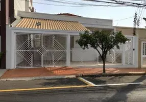 Foto 1 de Casa com 3 Quartos à venda, 250m² em Novo Horizonte, Alagoinhas