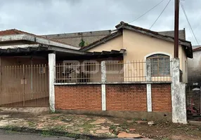 Foto 1 de Casa com 2 Quartos à venda, 191m² em Jardim Ricetti, São Carlos