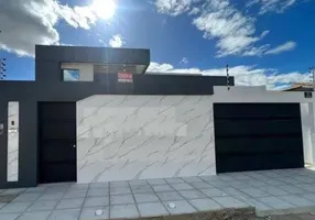 Foto 1 de Casa com 4 Quartos à venda, 380m² em Nova Brasilia, Santana