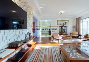 Foto 1 de Apartamento com 4 Quartos à venda, 240m² em Moema, São Paulo