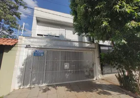 Foto 1 de Sobrado com 4 Quartos à venda, 239m² em Vila Bosque, Maringá