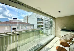 Foto 1 de Apartamento com 2 Quartos para alugar, 116m² em Leblon, Rio de Janeiro
