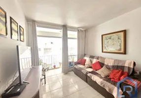Foto 1 de Apartamento com 2 Quartos à venda, 100m² em Praia das Pitangueiras, Guarujá
