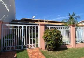 Foto 1 de Casa com 3 Quartos para venda ou aluguel, 190m² em Mansões Santo Antônio, Campinas