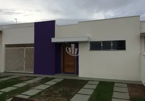 Foto 1 de Casa de Condomínio com 4 Quartos à venda, 160m² em Jardim dos Flamboyants, Araraquara