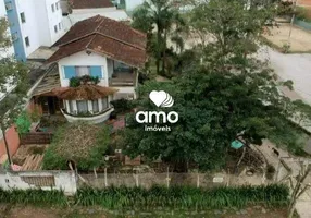 Foto 1 de Casa com 3 Quartos à venda, 200m² em Sao Luiz, Brusque