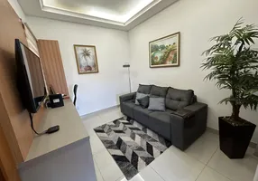 Foto 1 de Casa com 5 Quartos à venda, 200m² em Segismundo Pereira, Uberlândia