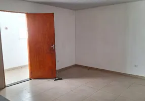 Foto 1 de Kitnet com 1 Quarto para alugar, 32m² em Vila Carrão, São Paulo