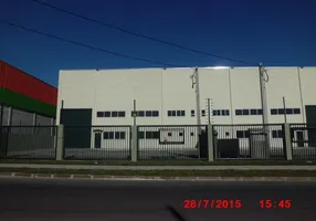Foto 1 de Galpão/Depósito/Armazém para alugar, 976m² em Uberaba, Curitiba
