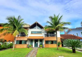 Foto 1 de Casa de Condomínio com 4 Quartos à venda, 350m² em Balneário Praia do Pernambuco, Guarujá