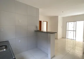 Foto 1 de Apartamento com 2 Quartos à venda, 50m² em Barrocão, Itaitinga