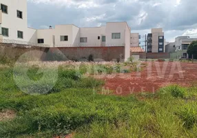 Foto 1 de Lote/Terreno à venda, 600m² em Novo Mundo, Uberlândia