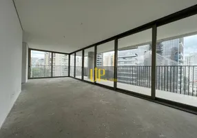 Foto 1 de Apartamento com 3 Quartos à venda, 231m² em Itaim Bibi, São Paulo