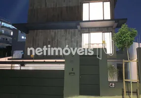 Foto 1 de Casa com 3 Quartos à venda, 420m² em Fernão Dias, Belo Horizonte