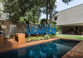 Foto 1 de Casa com 4 Quartos à venda, 600m² em Jardim Paulistano, São Paulo