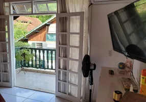 Foto 1 de Apartamento com 3 Quartos à venda, 120m² em Maria Paula, Niterói