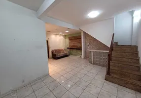 Foto 1 de Casa com 3 Quartos à venda, 90m² em Braz de Pina, Rio de Janeiro
