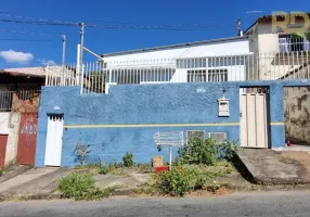 Foto 1 de Casa com 3 Quartos à venda, 360m² em Esplanada, Belo Horizonte