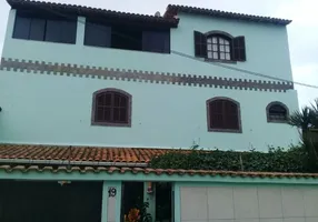 Foto 1 de Sobrado com 3 Quartos à venda, 100m² em Unamar, Cabo Frio