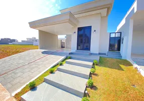 Foto 1 de Casa de Condomínio com 3 Quartos à venda, 170m² em Condomínio Belvedere, Cuiabá
