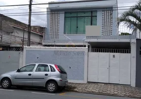 Foto 1 de Sobrado com 4 Quartos para venda ou aluguel, 280m² em Jardim Santa Clara, Taubaté