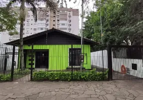 Foto 1 de Imóvel Comercial com 5 Quartos para alugar, 203m² em São João, Porto Alegre