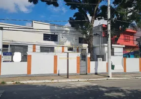 Foto 1 de Galpão/Depósito/Armazém para venda ou aluguel, 937m² em Chácara Santo Antônio, São Paulo