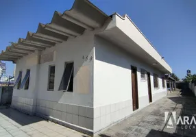 Foto 1 de Casa com 3 Quartos para alugar, 190m² em Centro, Itajaí
