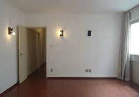 Foto 1 de Apartamento com 3 Quartos à venda, 136m² em Vila Mariana, São Paulo