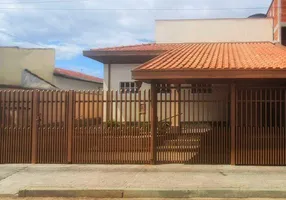Foto 1 de Casa com 1 Quarto à venda, 206m² em Chacaras Reunidas Brasil, Taubaté