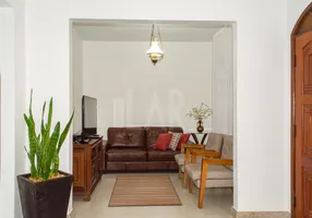 Foto 1 de Casa com 3 Quartos à venda, 180m² em Santa Lúcia, Belo Horizonte