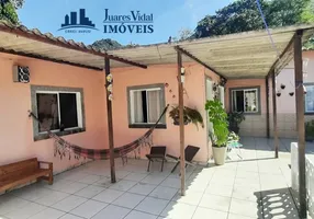 Foto 1 de Casa com 4 Quartos à venda, 85m² em Itacurussa, Mangaratiba