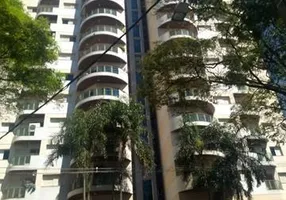 Foto 1 de Apartamento com 5 Quartos à venda, 214m² em Centro, Uberlândia