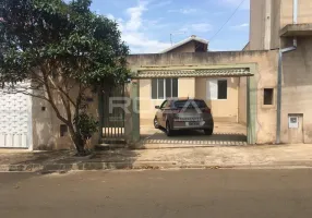 Foto 1 de Casa com 2 Quartos à venda, 45m² em Jardim Araucária, São Carlos