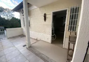 Foto 1 de Casa com 2 Quartos à venda, 90m² em Maria Paula, São Gonçalo