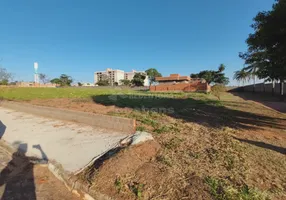 Foto 1 de Lote/Terreno à venda, 432m² em Loteamento Vale do Sol, Mirassol