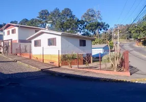 Foto 1 de Casa com 3 Quartos à venda, 190m² em Fátima, Caxias do Sul