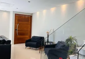 Foto 1 de Casa com 3 Quartos à venda, 450m² em Morro Nova Cintra, Santos